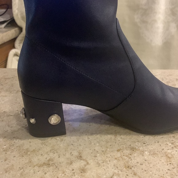 NWOT Stuart Weitzman Navy Blue Allshine Leather Sock Booties Size 8 - Picture 9 of 10